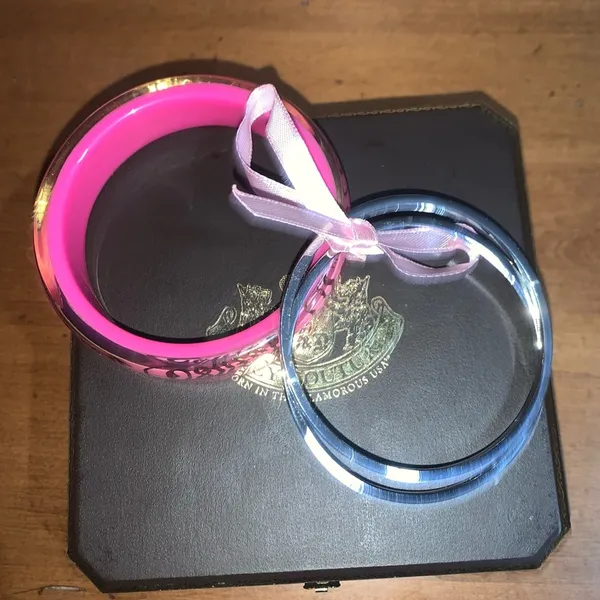 Juicy Couture Retro Pam & Gela Pink and Silver Barbiecore Bangles Bracelet - Image 3
