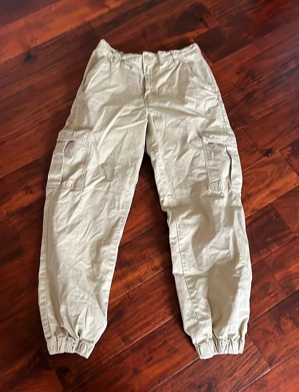 Aeropostale Cargo Pants - Image 2
