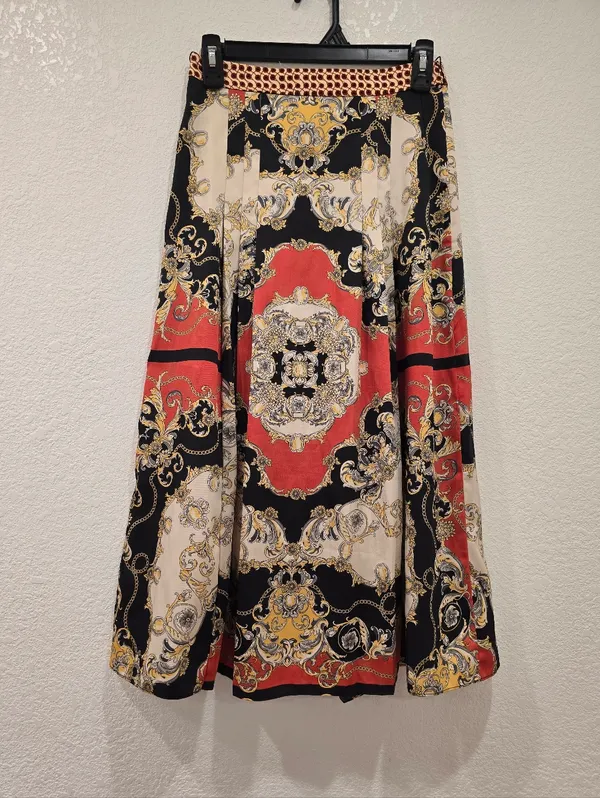 Zara scarf chain print pleated midi skirt XS - Image 5