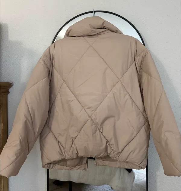 Abercrombie Puffer Jacket - Image 3
