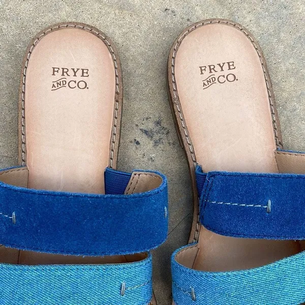 Frye and Co Womens Evie Slip On Sandals Flat Slide 3 Straps Casual Blue Size 6 M - Image 3