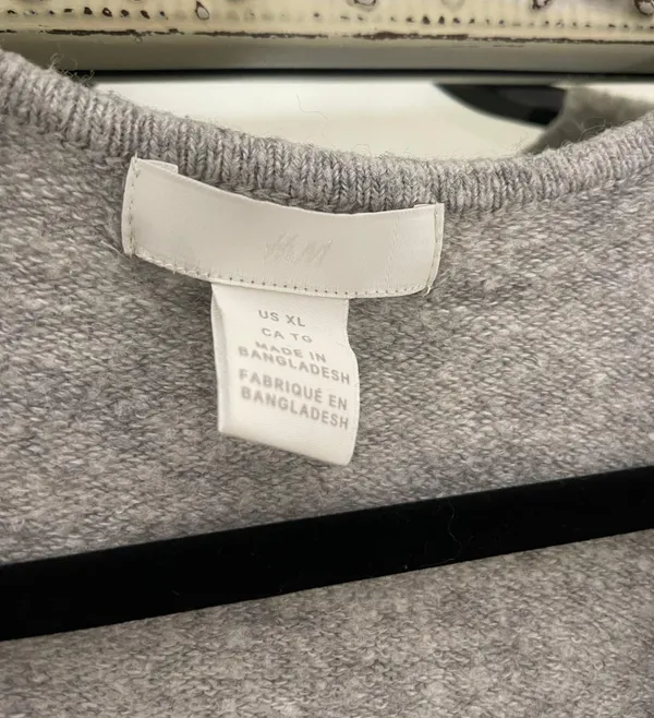 Oversized Knit Sweater - Image 4