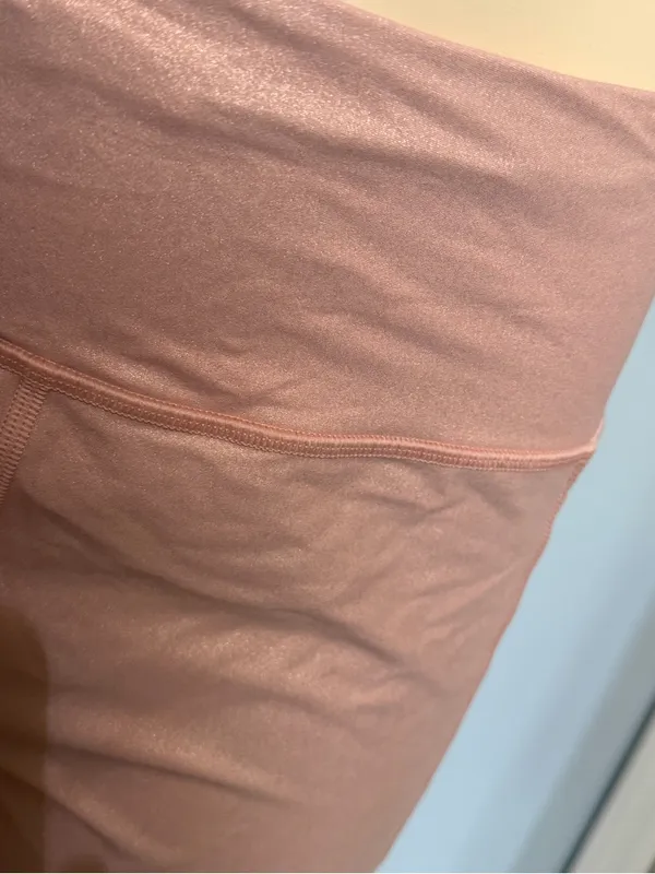 Victoria's Secret Victoria Sport Peach Active cropped leggings - Image 2