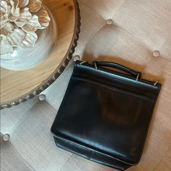Coach Vintage Willis Bag in Black Style No. HNC 9927 - Image 9
