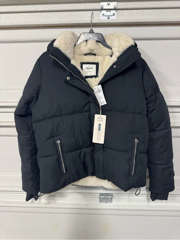 Hollister Women's Faux Fur-lined All-weather Puffer Jacket Black Large Warmest - Image 3