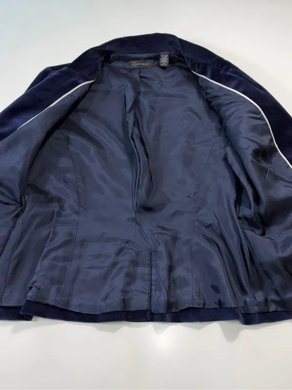 Context Tailored Velvet Blazer in Dark Blue Size 10 NWOT - Image 5
