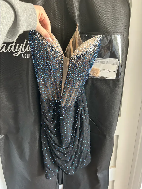 Ashley Lauren Homecoming Dress - Image 8