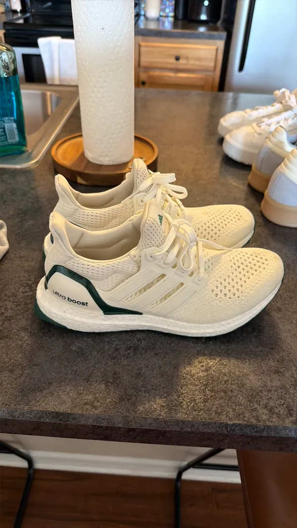 Adidas Ultraboosts - Image 2