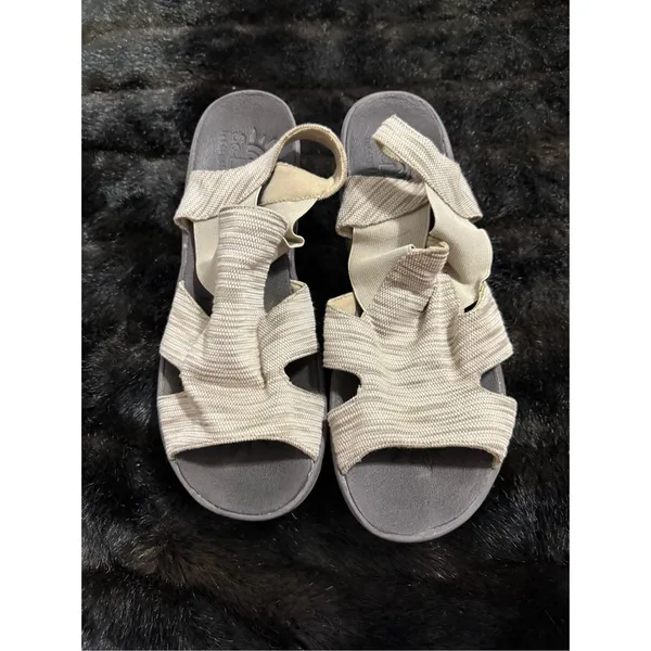 Women's Easy Street Solite Bouncy Cushioned Wedge Sandal Taupe 11 M - Image 2