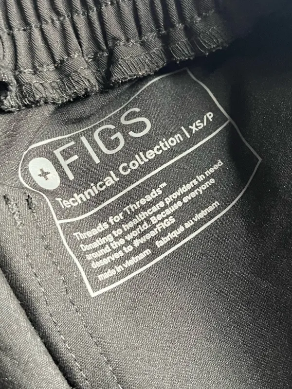 Figs • Yola Black Women's Pull-On Scrub Pants - Image 3