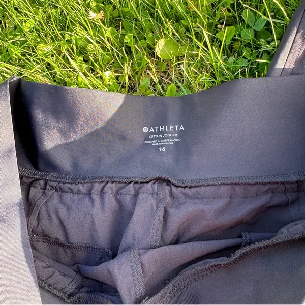Athleta Sutton Jogger - Image 4