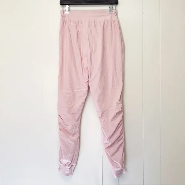 LULULEMON Beyond The Studio Jogger Lined Pale Pink 8 - Image 7