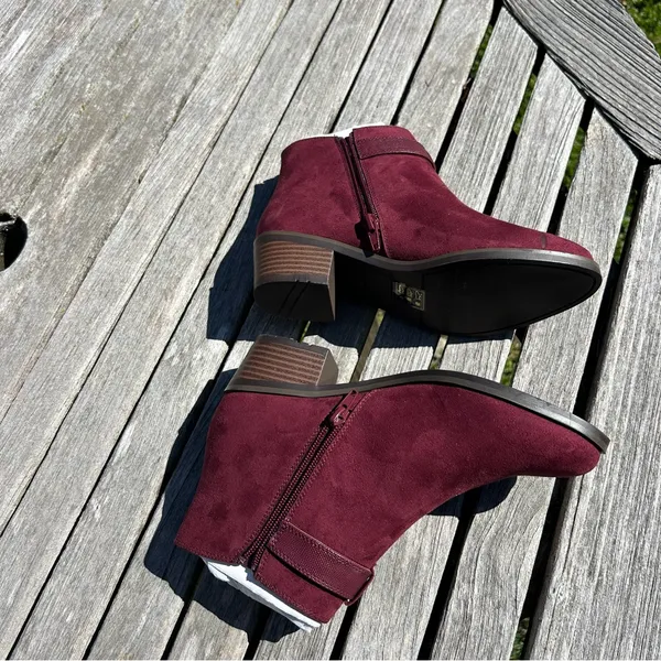 Market & Spruce Burgundy Faux Suede‎ Odeya Bootie Inner Ankle Zipper size 6 wide - Image 9