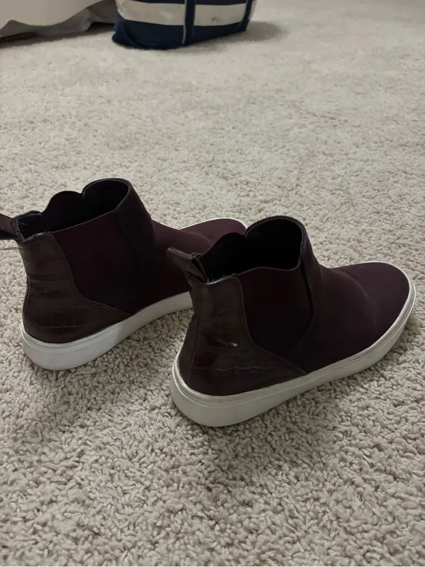 H&M Women’s Slip-On Sneakers in Burgundy/Maroon - Image 2