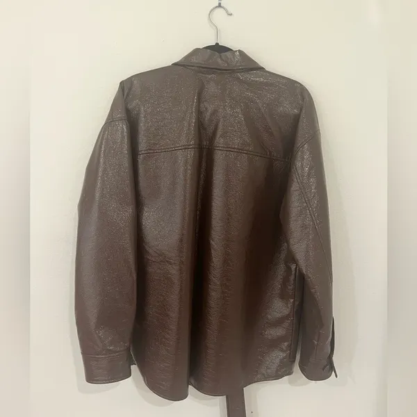 Aritzia Shirt Jacket with matching Belt - Image 5
