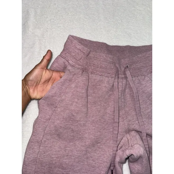 Lululemon Women's Scuba Jogger Heathered Pink High Rise Pockets Size 4 - Image 3