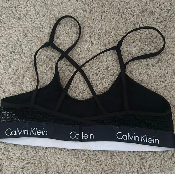 Calvin Klein Bralete - Image 2