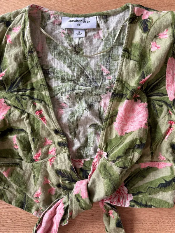 Agua Bendita Olive Green and Pink Floral Cropped Tie-Front Top - Image 2