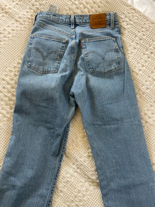 Levi’s Ribcage Straight Jeans Ankle - Image 3