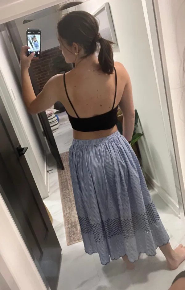 Black Crop Top - Image 2