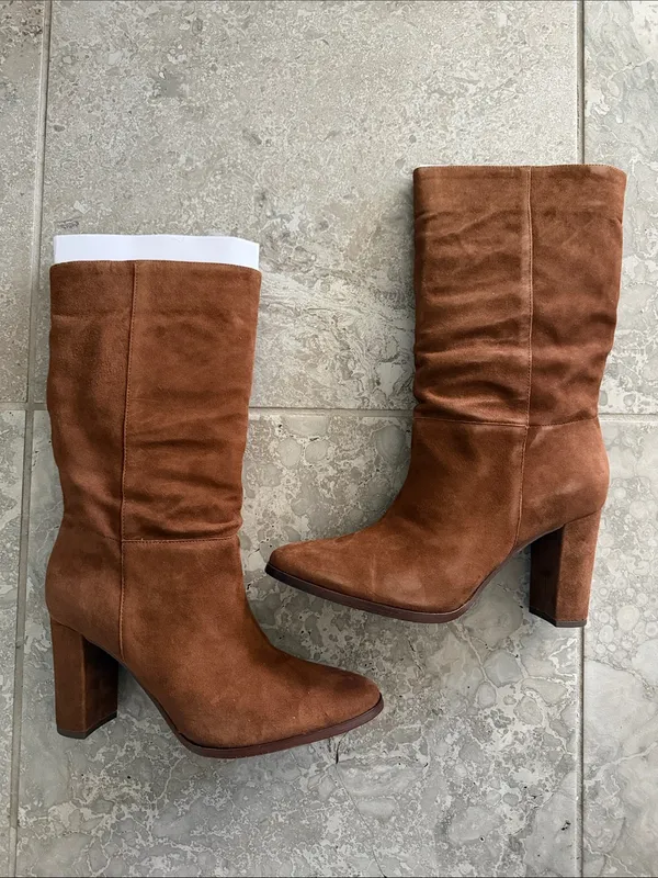 Lauren Ralph Lauren Artizan II Suede Boot in Brown Kid Suede, Size 9.5, NEW - Image 2