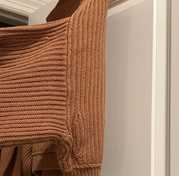 Free People Women's Brown Ribbed Cropped Sweater - Image 6