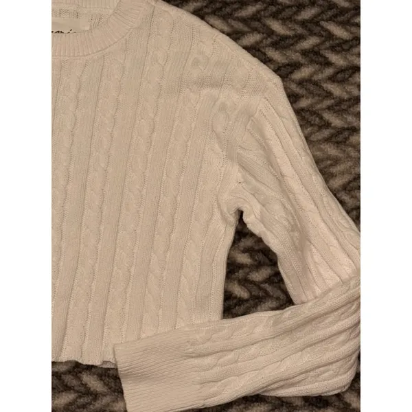 New Aerie women's medium white knit cropped crew neck sweater MSRP $60 - Image 3