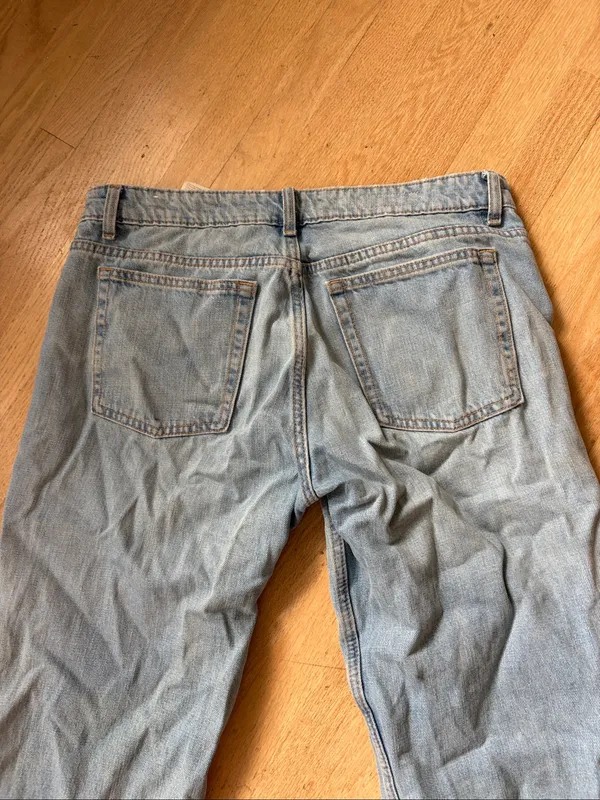 Zara Straight Jeans Womens 10 Blue Light Wash Distressed Fringe Hem Denim - Image 8