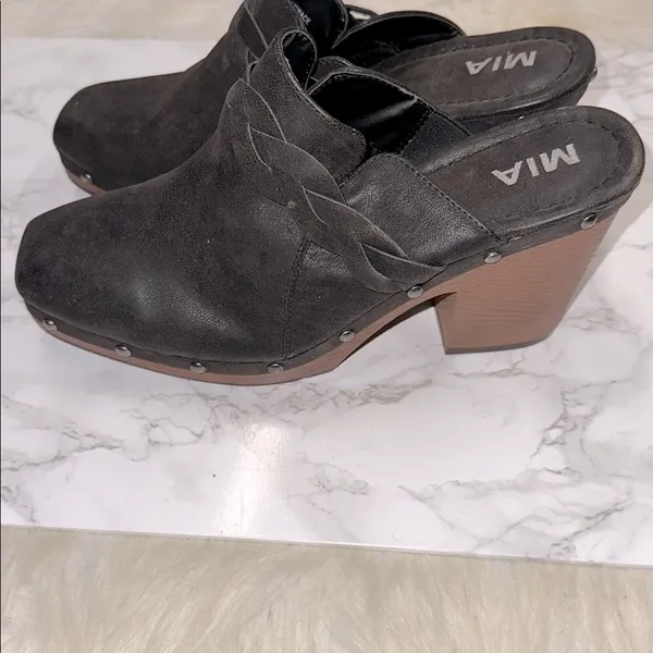 MIA Black studded Mules size 10M - Image 7