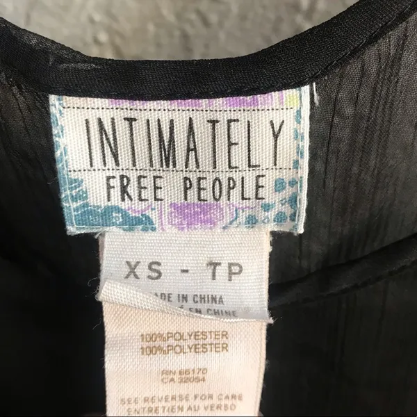 ❤️ FREE PEOPLE intimately black shirt - Image 3