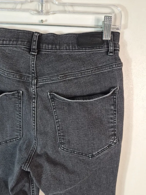 Express Ankle Legging Jeans 6R - Image 7