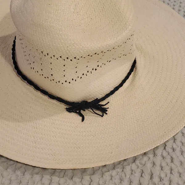 Women’s Cappelli Straw Hat Black - Image 3