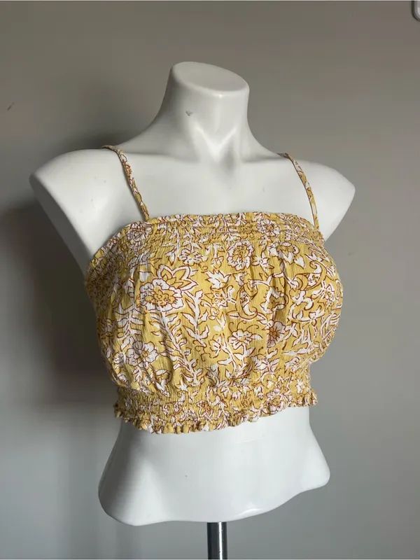 BILLABONG | Yellow Floral Smocked Crop Top Sz M - Image 4