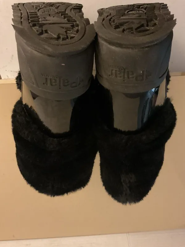 Pajar women leather Faux Fur platform boots. 6 - Image 9