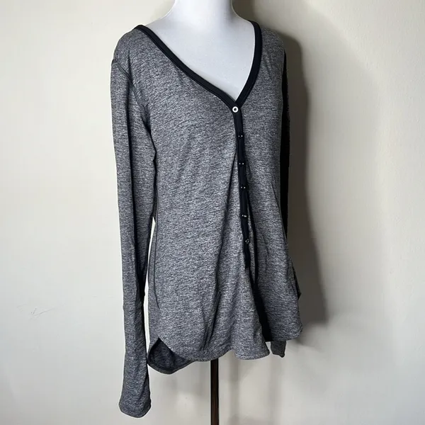 Lululemon Heathered Black Awesome Henley - Image 3