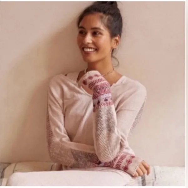 Anthropologie Daily Practice Mixed Knit Cuff Thermal Top Size Medium - Image 2