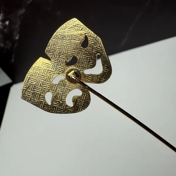 Comedy Tragedy Drama Mask Lapel Stick Pin Gold Tone Enamel White Red - Image 5