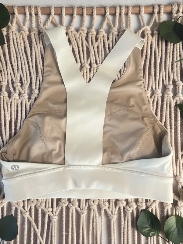 Lululemon Fast Free Bra In Nulux White - Image 15