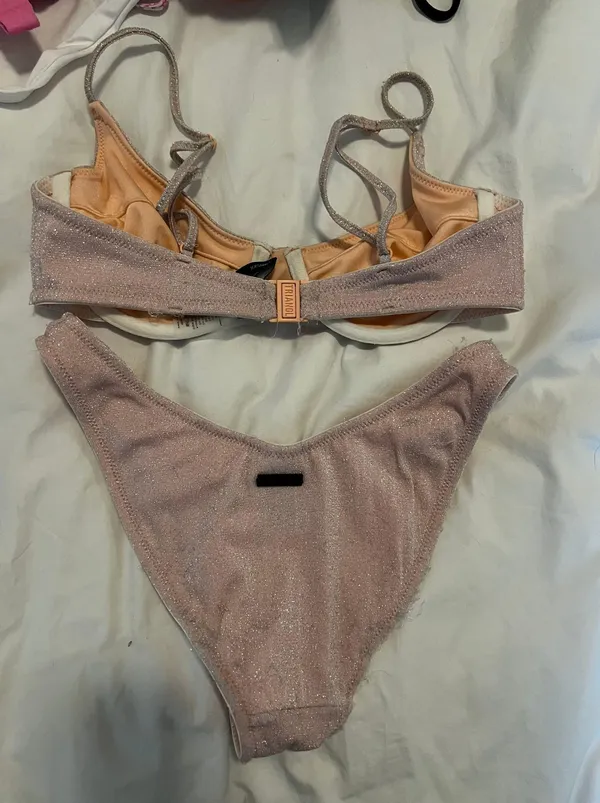 Triangl Bikini - Image 4
