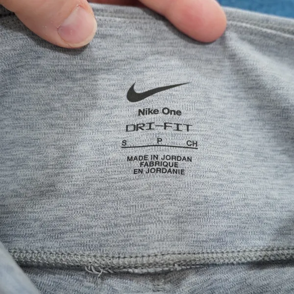 Nike Women's Size Small Leggings Gray NEW High Rise 7/8 Dri-FIT Pockets Gym - Image 7
