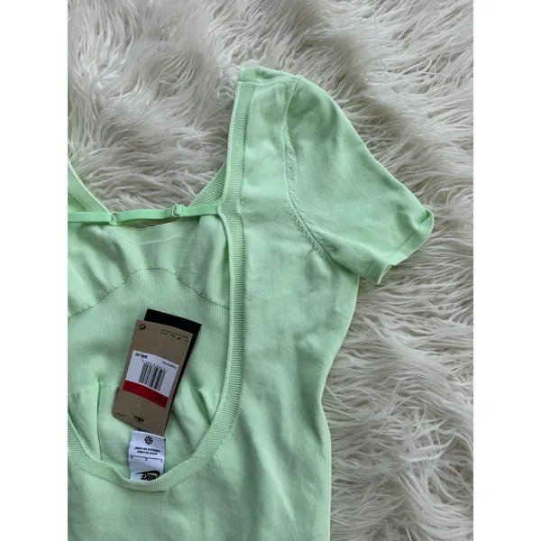 Nike Chill Knit Bodysuit Mint Green Size Large - Image 11