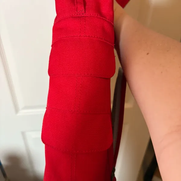 OGIO RED BAG WITH POLKA DOTS 14” X 14”. Preloved - Image 4
