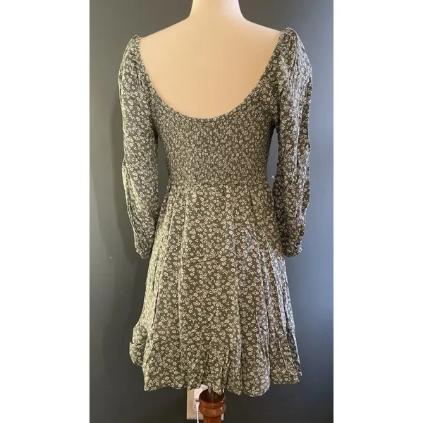 Hollister Smocked Floral‎ Print Long Sleeve Mini Dress Green Size S - Image 2