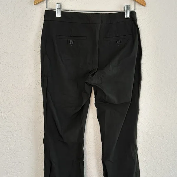 Theory Stretchy Black Pants Boot Cut Size 6 Rayon Inseam 30.5" Classic - Image 4