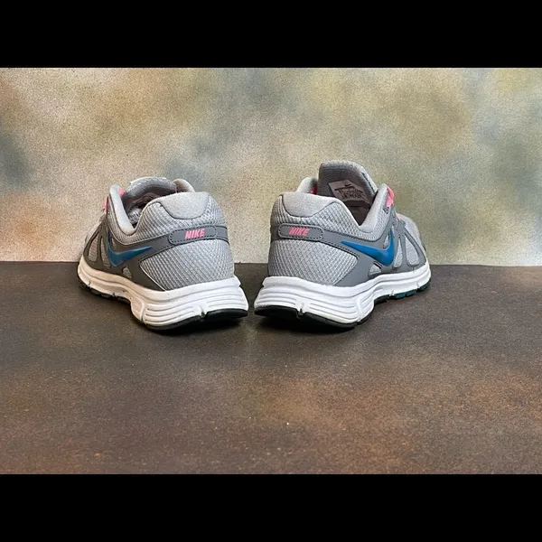 Nike Revolution 2 Women’s Running Shoes Size 9.5M - Image 10