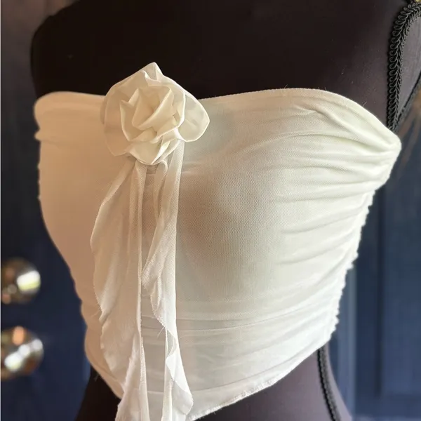 Princess Polly White Strapless Top with Floral Detail NWOT - Image 2