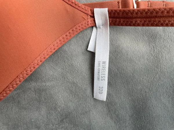 NWT  wireless bra - Image 2