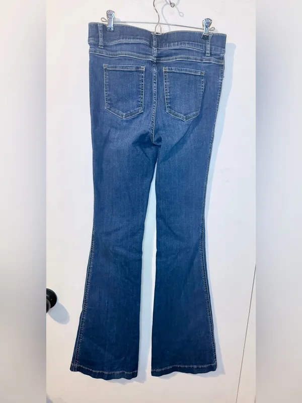 Spanx High Rise Flare Jeans Large Midnight Shade Pull On Shaping 20327R - Image 7
