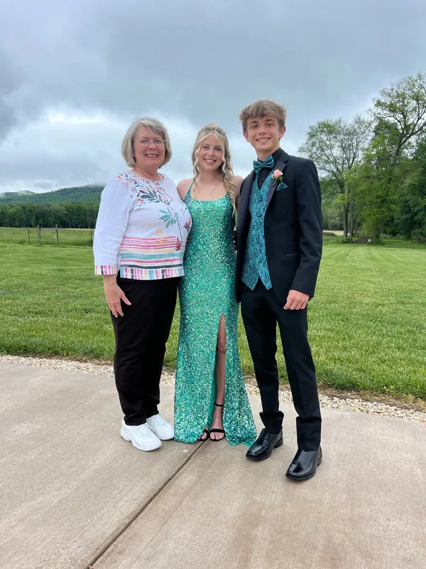 Prom Dress Green Size 0 - Image 6