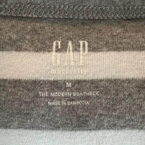GAP Maternity Gray & White Striped Long Sleeve Top - Image 6